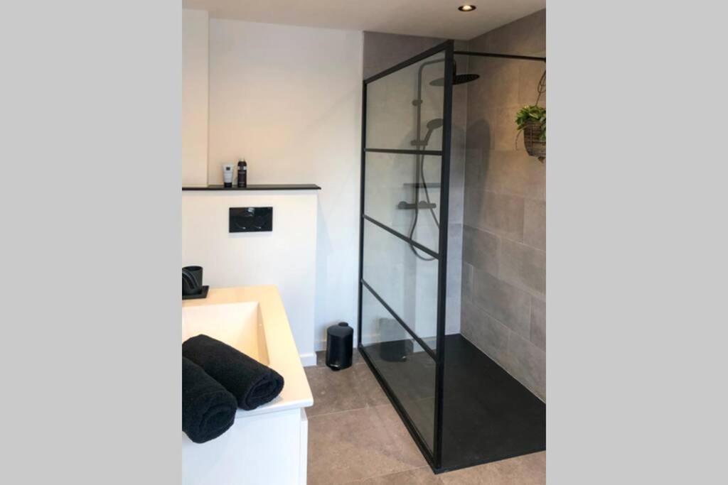 Cabine D'O - Nieuw Appartement Dichtbij Zee! Остенде Экстерьер фото